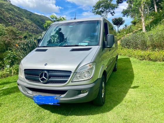 MERCEDES-BENZ SPRINTER 2.2 415 CDI VAN 10 LUGARES TETO BAIXO 16V BI-TURBO DIESEL MANUAL